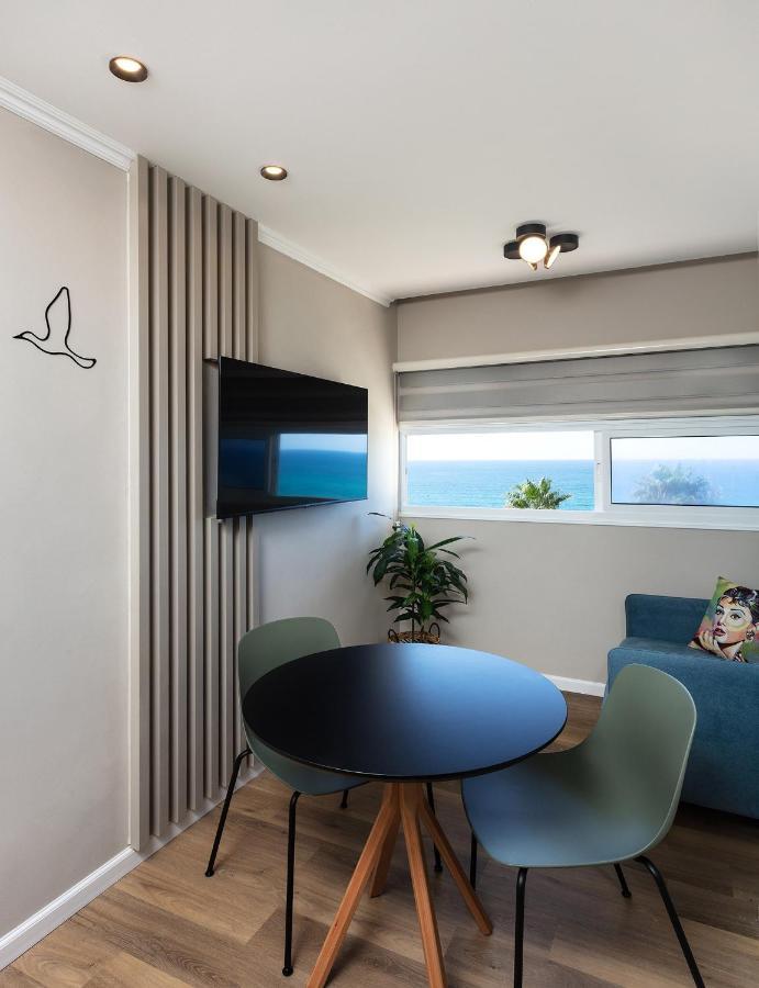 Sea View Stylish 1Br With Balcony By Beachfront Stay Herzelia Exteriér fotografie